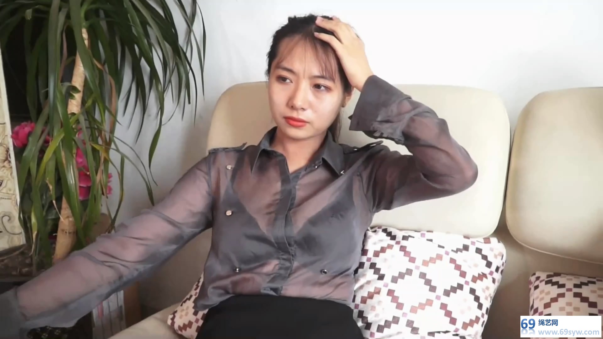 逍遥剧情_贩卖2 挟持剧情绳艺剧 四M同缚，制服内衣/25分钟
