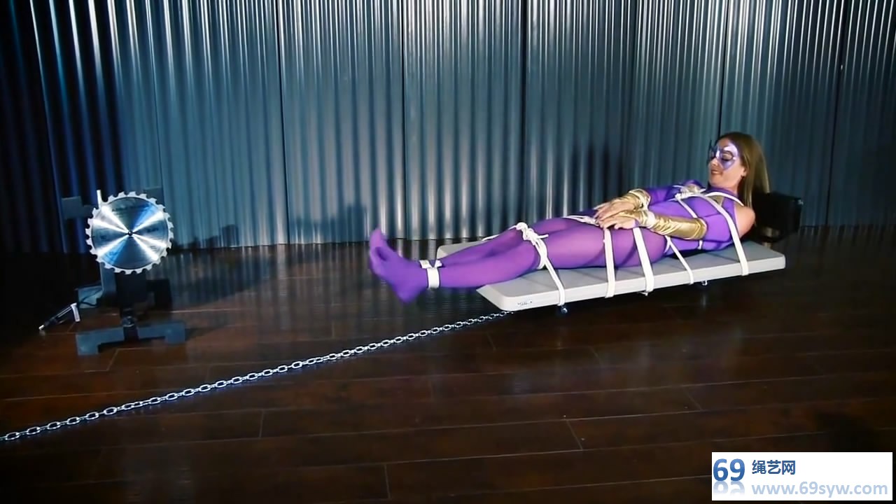  欧美高颜值 star nine蝙蝠女的劫难 3 Perils for Batgirl/25分钟