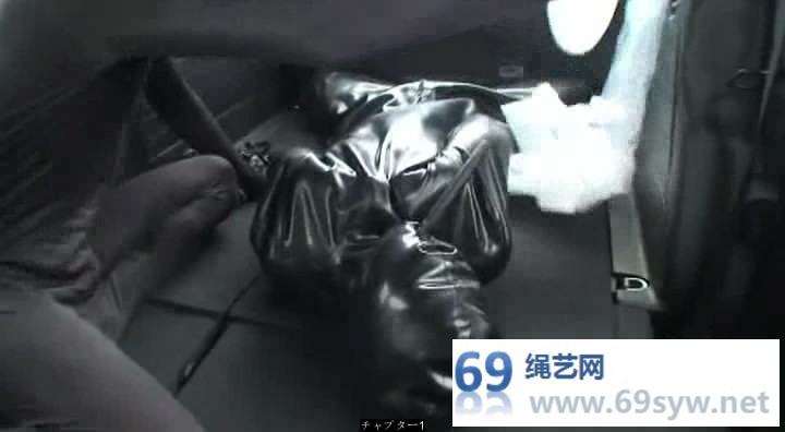  被弃奴 乳胶母犬被拉到野外丢弃...ラバー人間ダルマ 终章/51分钟