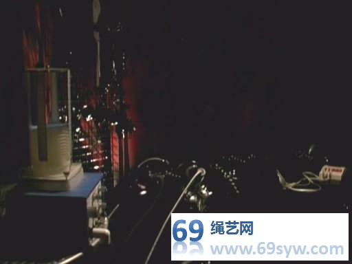  Gwen Media 金属牢笼 Steel Chamber/29分钟