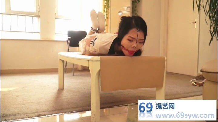  逍遥剧情_绳狱之嫂子的诱惑 上/28分钟