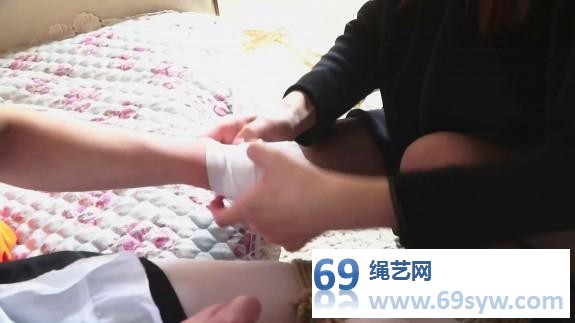 逍遥收藏家的复仇02,女大夫董倩被迫捆绑服侍混血美盗佟娅。24分钟 逍遥收藏家的复仇02,女大夫董倩被迫捆绑服侍混血美盗佟娅。24分钟