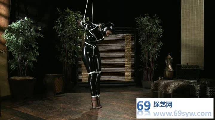 cafe合集Randy Moore4/胶衣锁链绳艺/丝袜高跟/37分钟
