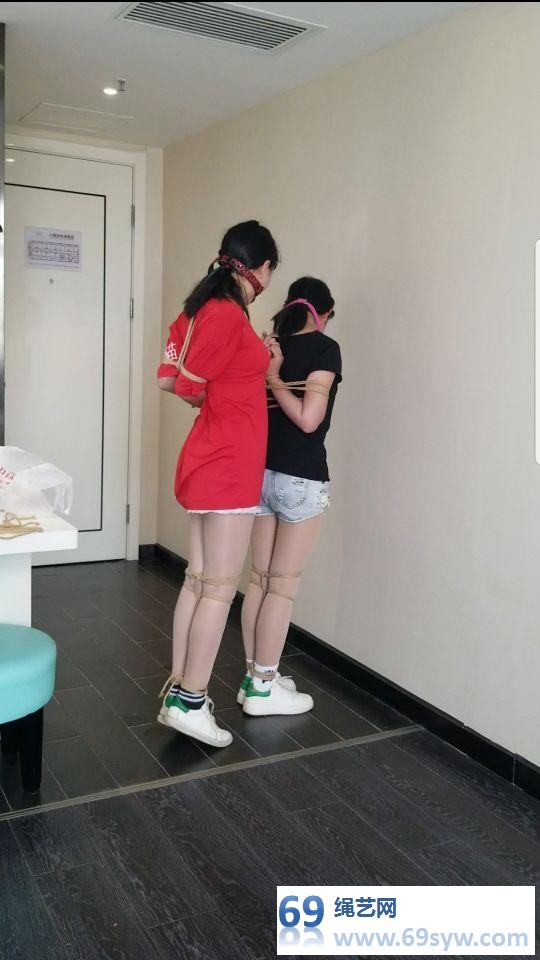  奥特曼也很酷：两个小可爱的紧缚实验（二）口球紧缚逃脱/23分钟