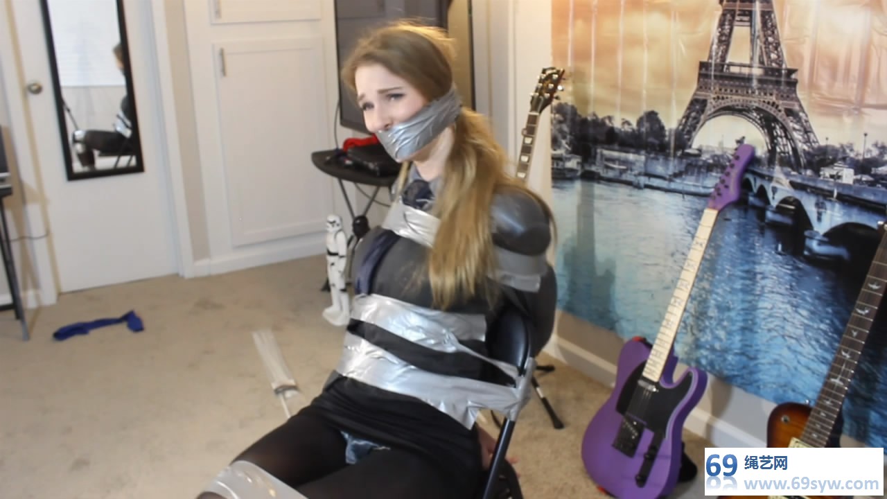  高颜值 Sexy accountant Ashley Lane taped up and gagged/30分钟