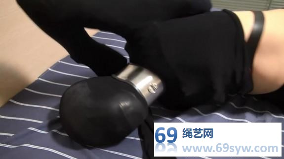 【防化女团】闪闪 新成员被玩弄 保鲜膜胶带乳胶头套多层窒息/38分钟