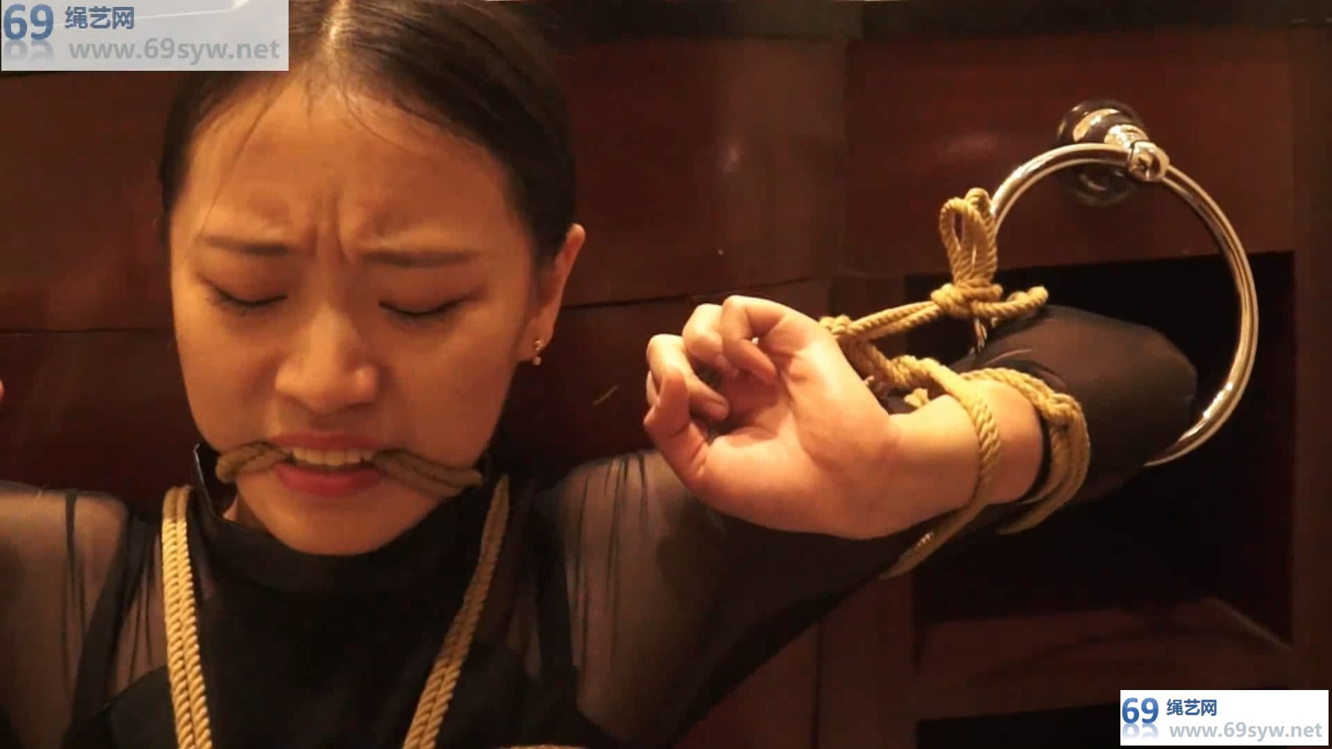 逍遥剧情 全职写手 模仿电影剧情，浴缸放置 女弩：杜杨/21分钟视频下载
