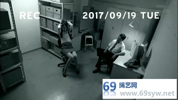 长腿高颜值 仓库女工的秘密/28分钟 长腿高颜值 仓库女工的秘密/28分钟
