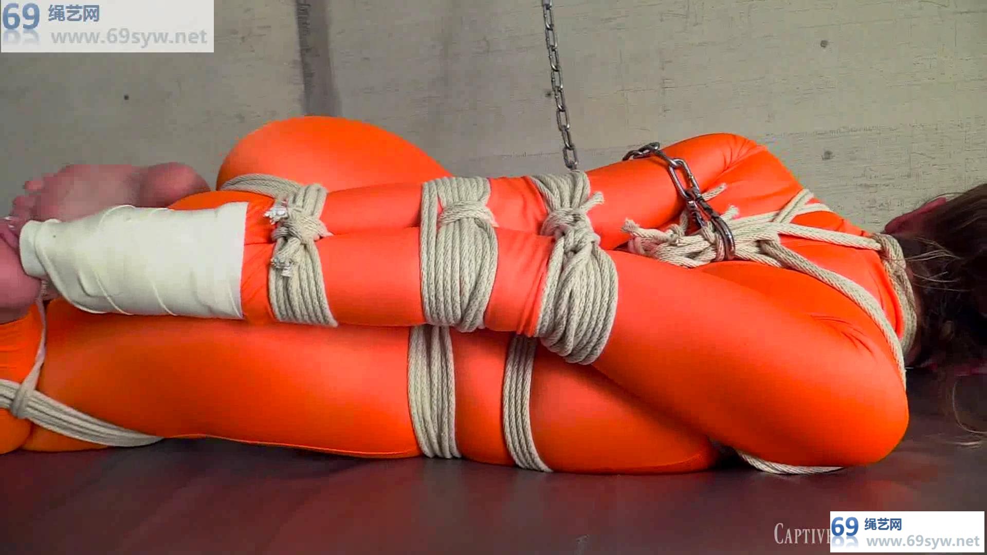  欧美高颜值 Chrissy Trapped In Imprisonment 拘束强度测试/13分钟