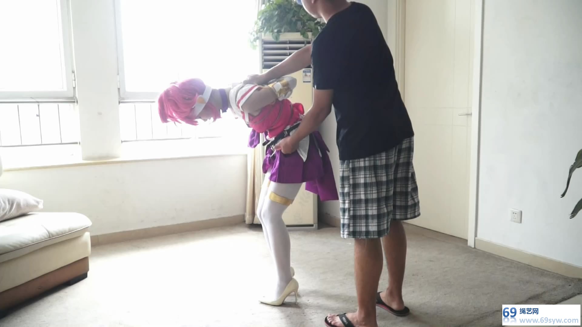  逍遥_cosplay剧情 第一季【星之守护者拉克丝沦为奴隶】/22分钟