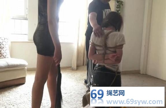 逍遥剧情 佟娅 夏炎 面试官的凌辱 剧情片/73分钟