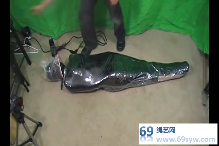  木乃伊全封闭窒息 Angel Shrink Wrapped/25分钟