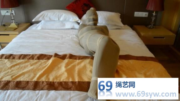  小驴的全包教室LQ-001 丝袜全包木乃伊女女双人蹂躏/17分钟