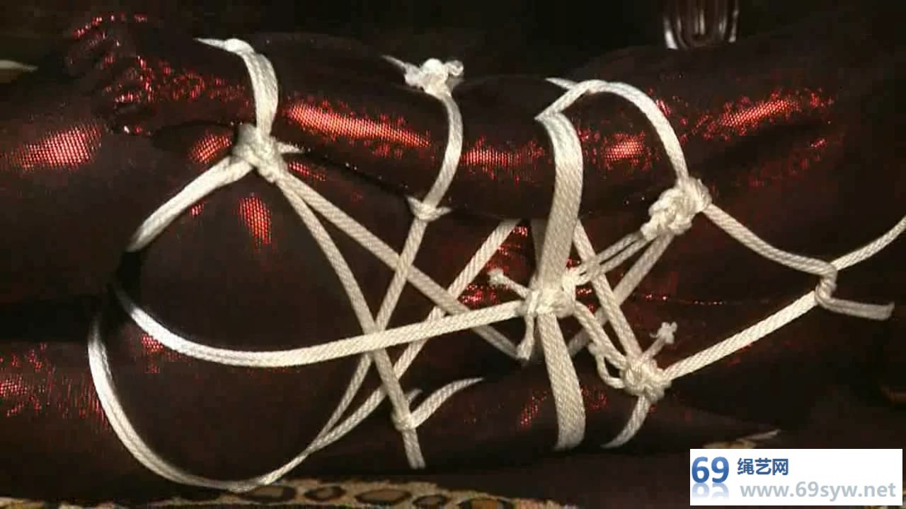  咖啡站 [高清cafe]Kendra James合辑2 紧身衣锁链 女女恋足/21分钟