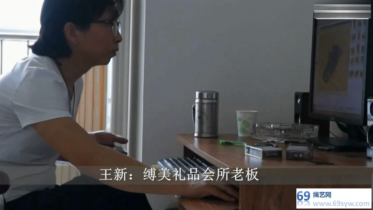 缚美礼品商店第一季第一集:人贩很忙/董倩,邢嘉妮,依然/29分钟 缚美礼品商店第一季第一集:人贩很忙/董倩,邢嘉妮,依然/29分钟