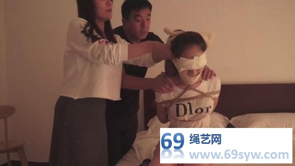  逍遥剧情 逃出人贩窝之绑架肖素云 下 百度网盘/29分钟视频下载