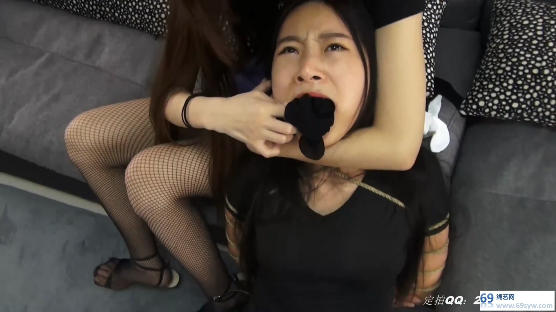  灰鸟剧情 堵嘴大片 女主人和女小偷 上集/25分钟