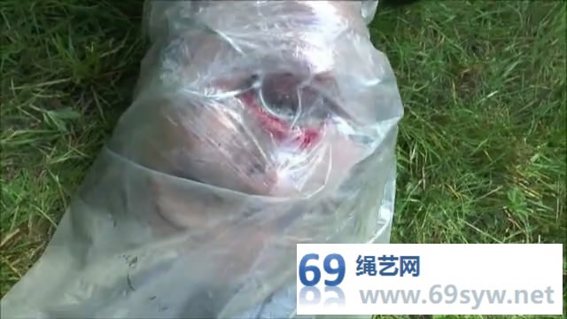  铁链镣铐 胶衣胶带 户外窒息放置/10分钟