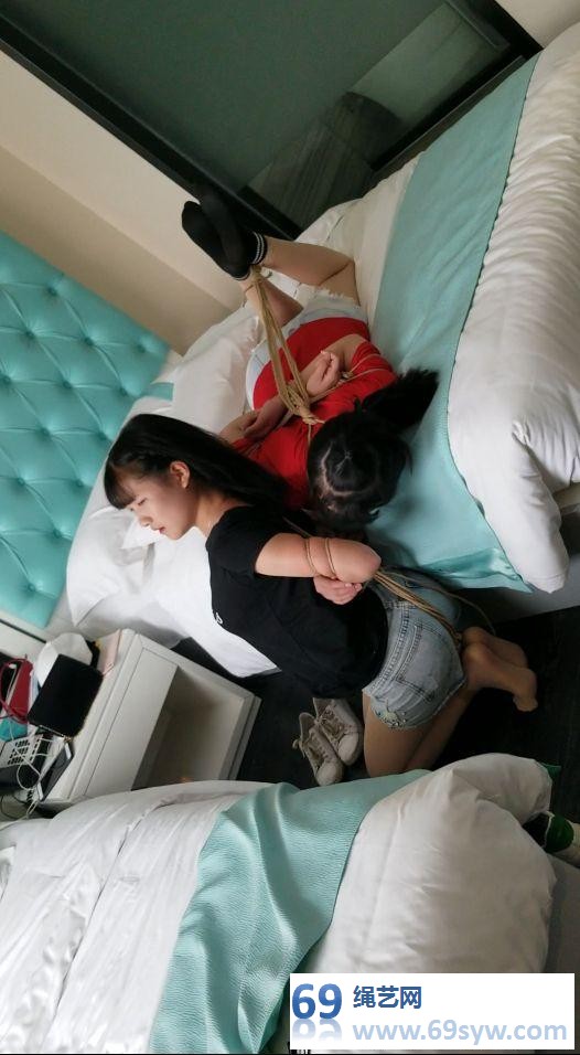  奥特曼也很酷：两个小可爱的紧缚实验（一）（二倍速）/26分钟