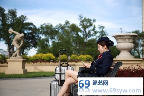  旋律受虐记15 空姐的磨难之街头绑架篇，空姐装，肉丝/23分钟