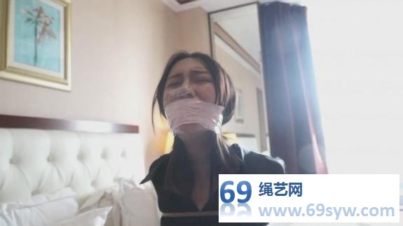  逍遥收藏家的秘密下 表妹董倩乱入，改变了被缚佟娅的命运/28分钟