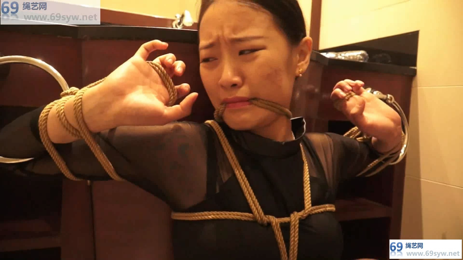  逍遥剧情 全职写手 模仿电影剧情，浴缸放置 女弩：杜杨/21分钟