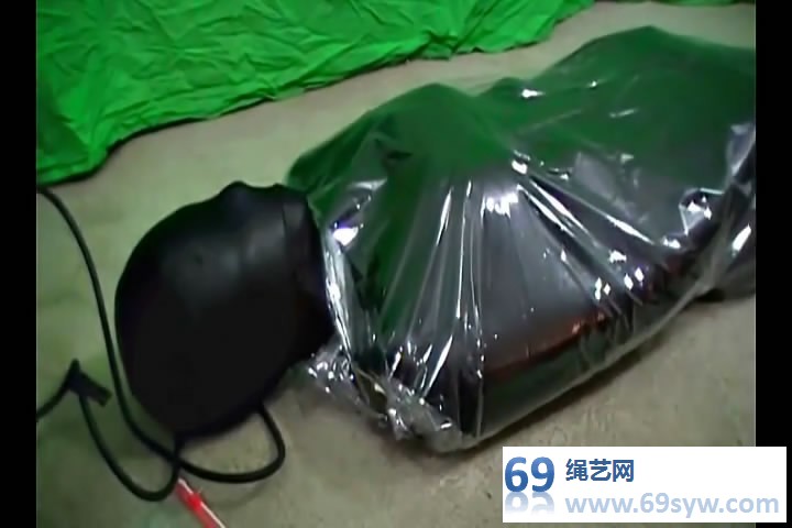  木乃伊全封闭窒息 Angel Shrink Wrapped/25分钟