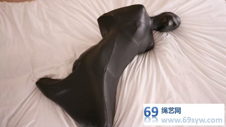  REFLECTIVE DESIRE完美胶衣合辑3/48分钟