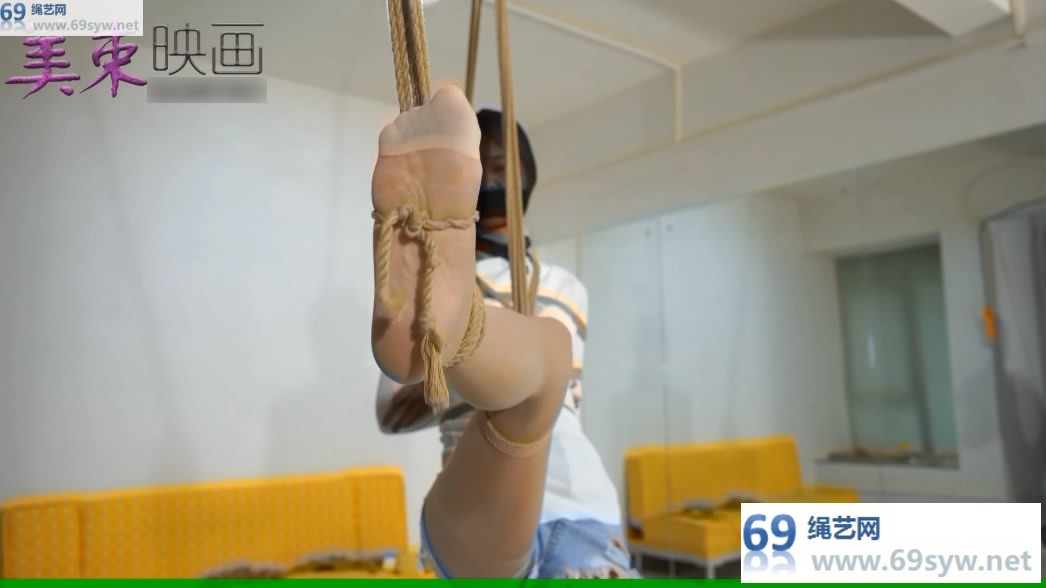  美束映画_皮马桶系列 美艳佩佩 束缚玩弄/60分钟