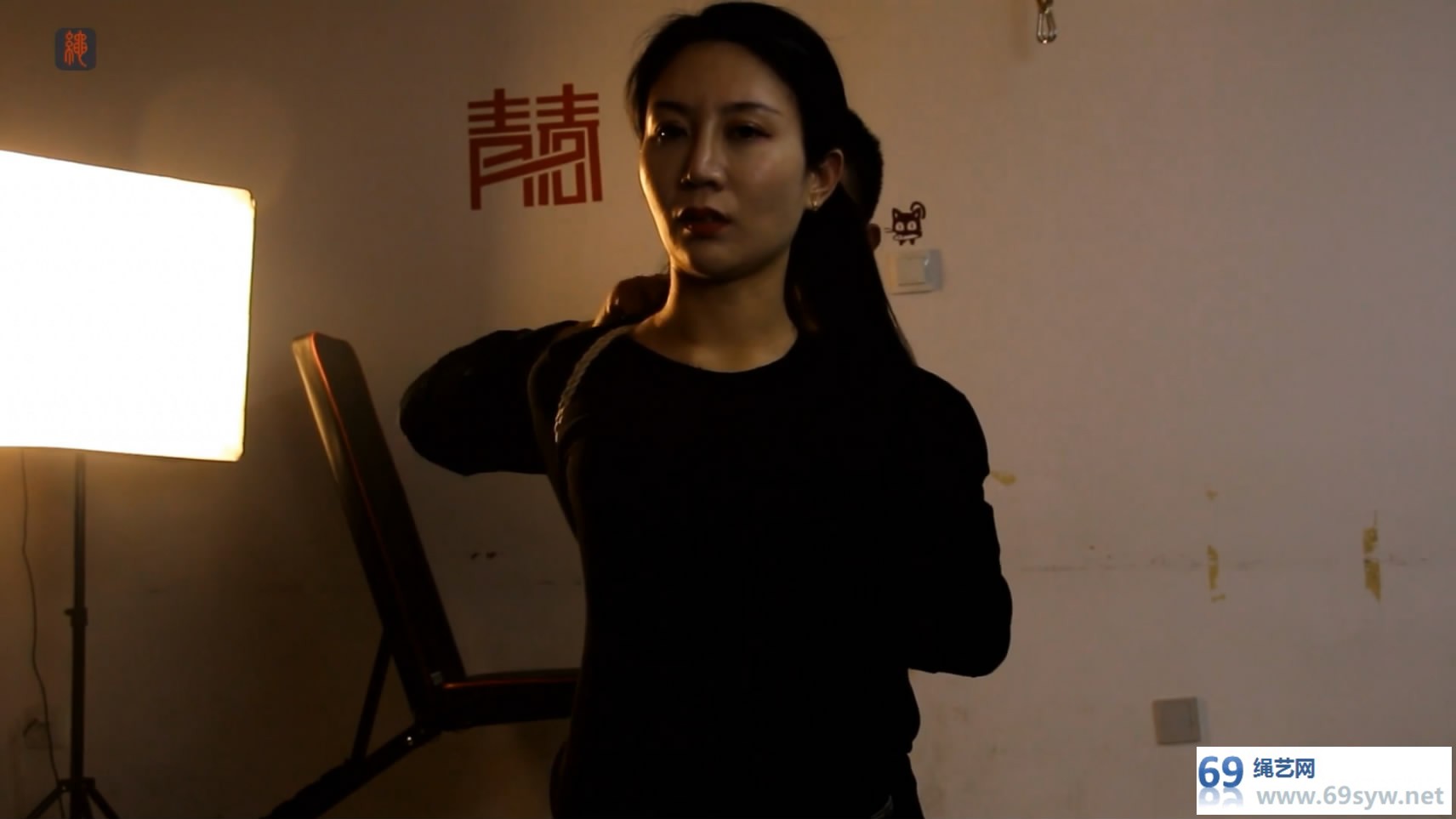  绳之韵_新人俏俏试镜 上集 欧式直臂驷马 知性气质美人/36分钟