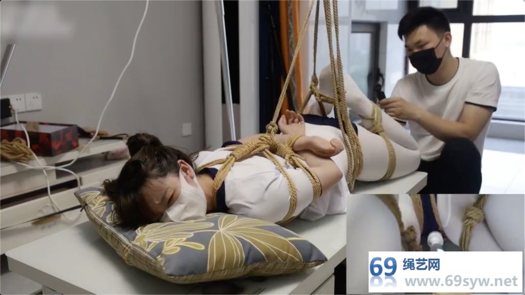 XXN紧缚艺束 依依白丝体操服吊缚强制/18分钟