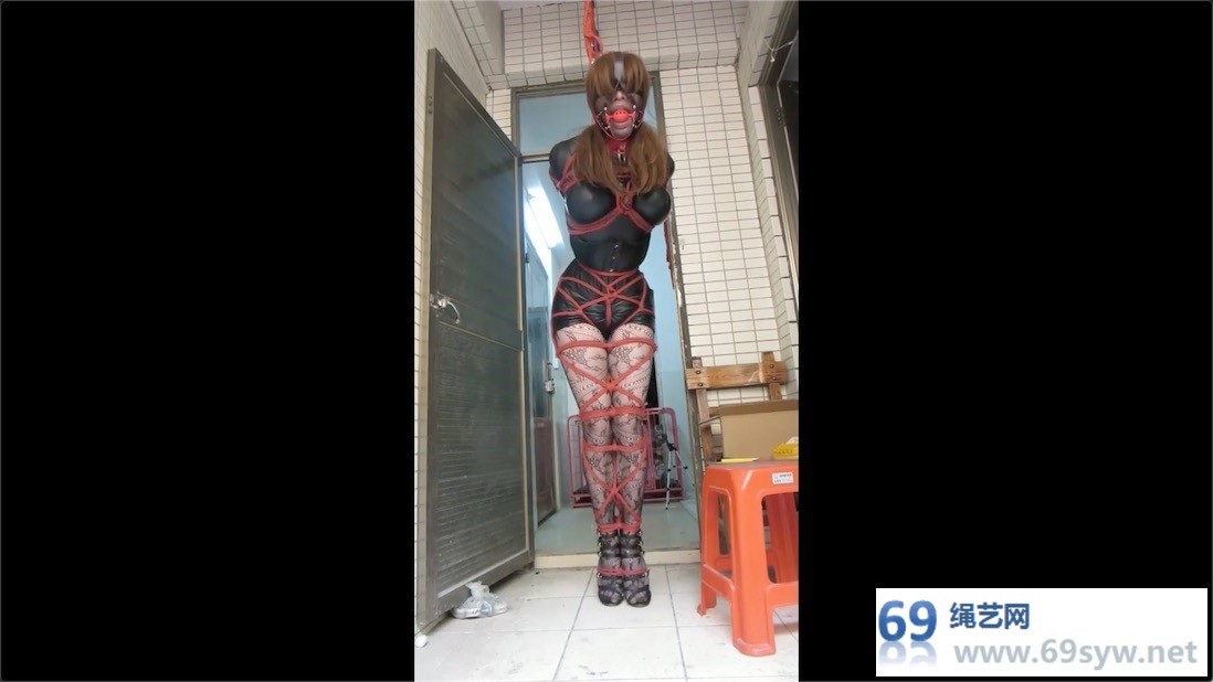 CD伪娘小诡的自缚51 搬空了的居民楼 紧张刺激的自缚外出/26分钟