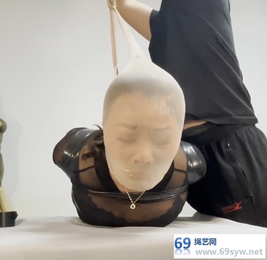 路由 丽奴 高压严厉胶带包裹驷马缚/29分钟