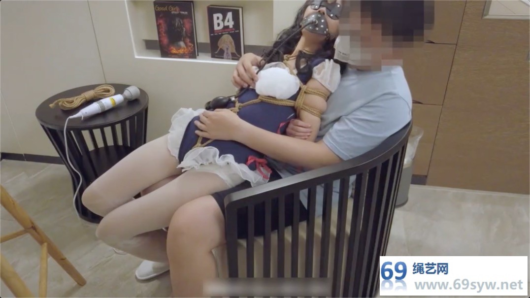 HUI 小萝莉琦琦，双马尾羞耻捆绑放置T教 下/43分钟