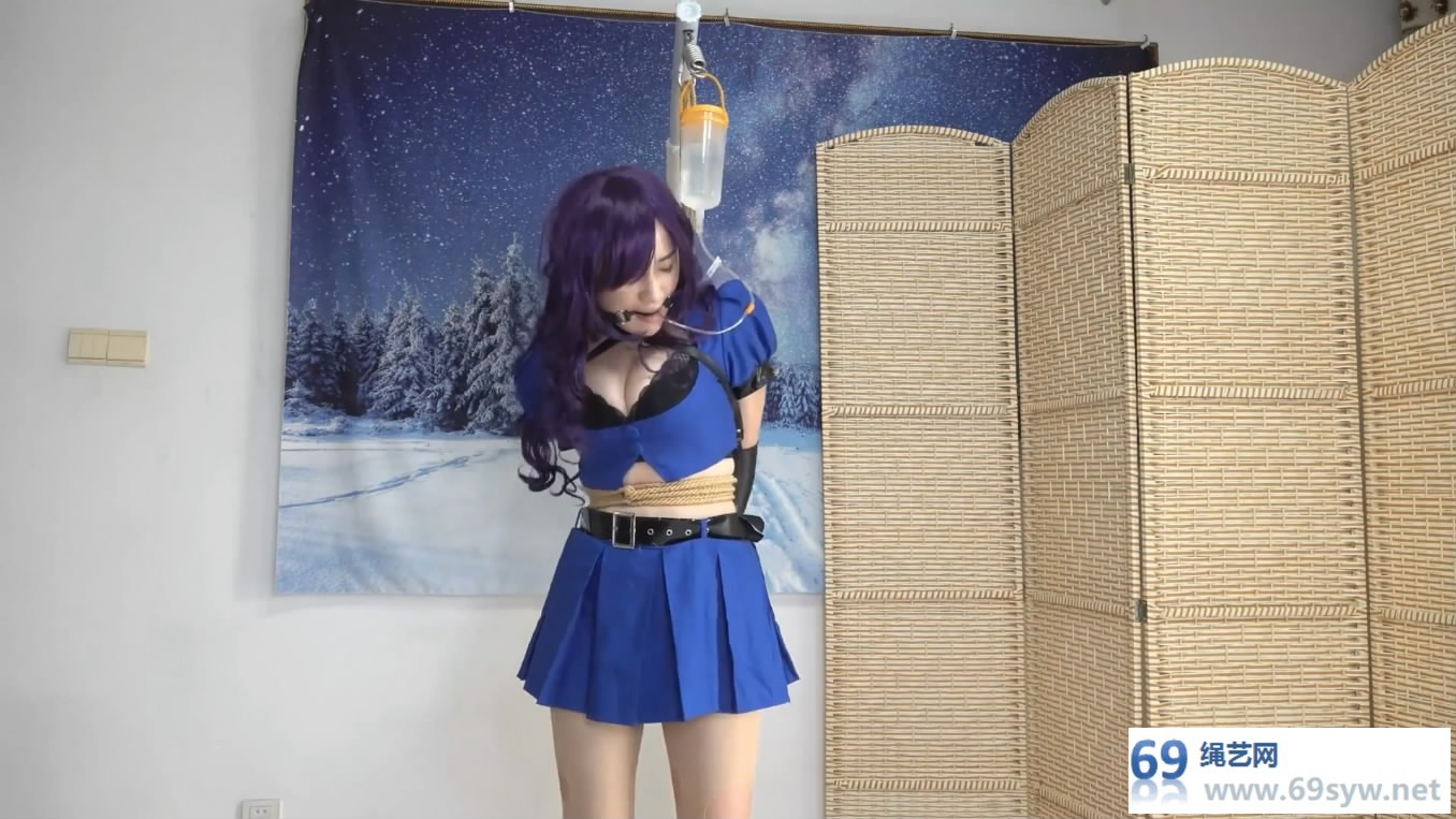网盘【自己做主cosplay剧情】皮城女井 下 口水强制回灌 紧缚实验/22分钟