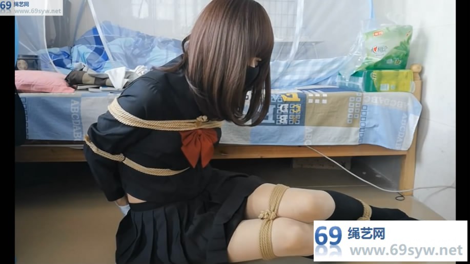 网盘 水手服黑丝小姐姐的自缚过程全记录 , 自我奴役放置/25分钟 网盘 水手服黑丝小姐姐的自缚过程全记录 , 自我奴役放置/25分钟