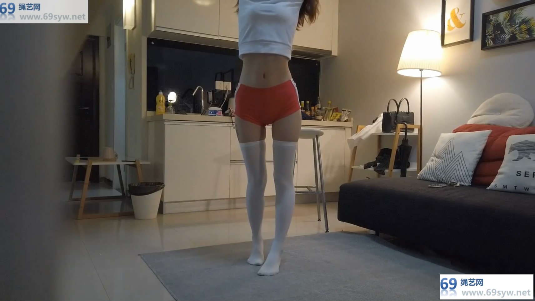  萝莉小M日记 02+03 玩法多样身材可爱/33分钟