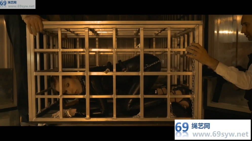  镣铐站 女间谍的命运，贞操带监狱 spy in chastity prison/13分钟