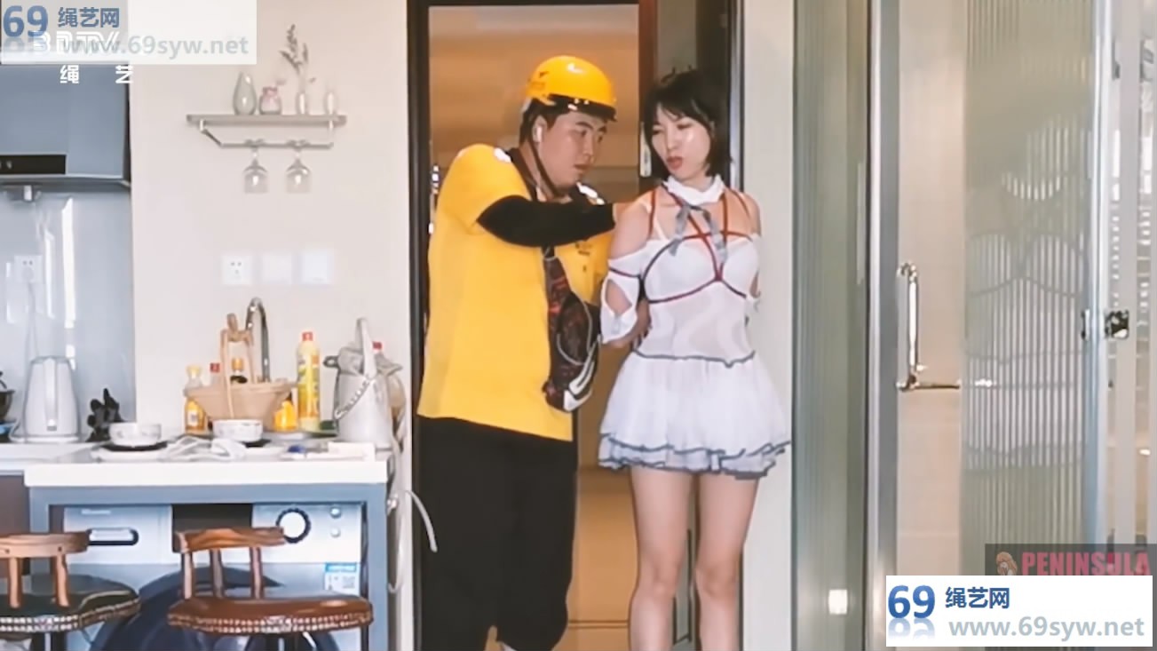 网盘 半岛束艺台_灵粒复制经典:羞耻play外卖小哥帮解绳子/17分钟 网盘 半岛束艺台_灵粒复制经典:羞耻play外卖小哥帮解绳子/17分钟