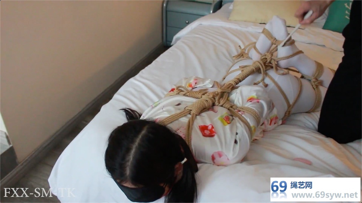 网盘 -【FXX】TK特辑 笑到哭是一种什么样的体验，内置/39分钟