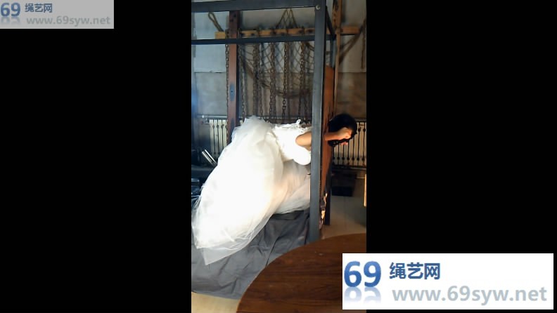 网盘  禅狱 人体家具/7分钟/5积分