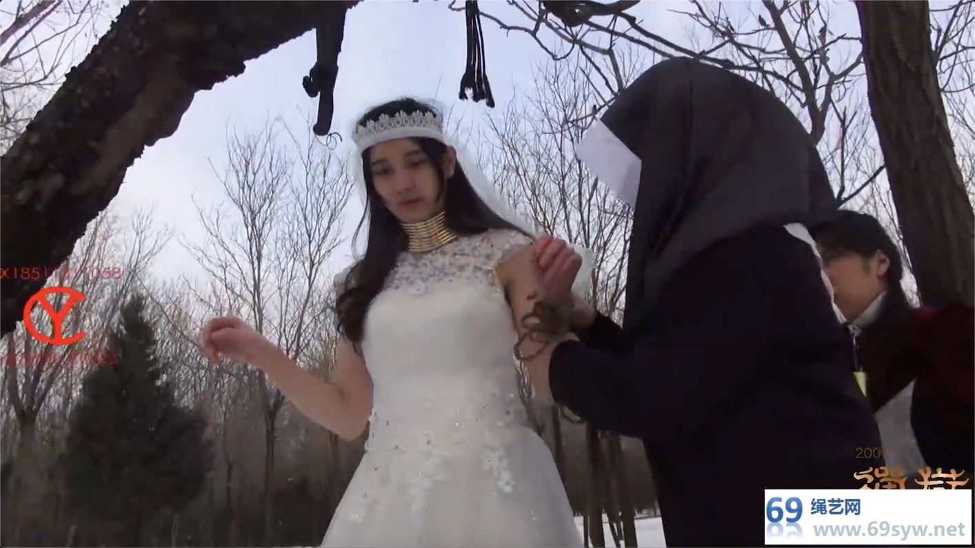  禅狱工作室_雪地新娘与女仆 /18分钟/4积分