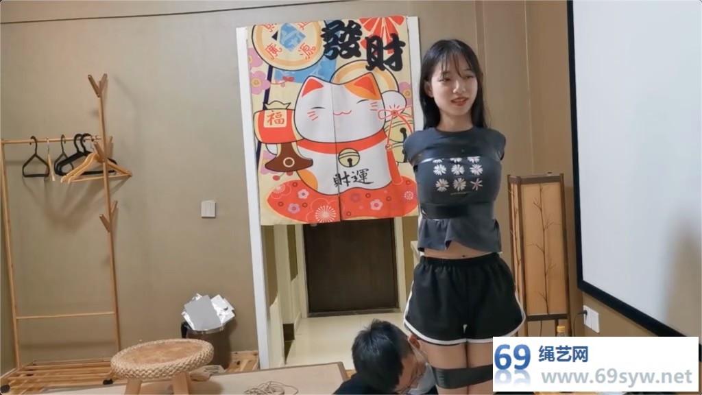 奥特曼也很酷_珊珊 紧缚实验 钥匙封在丝袜脚心里/36分钟