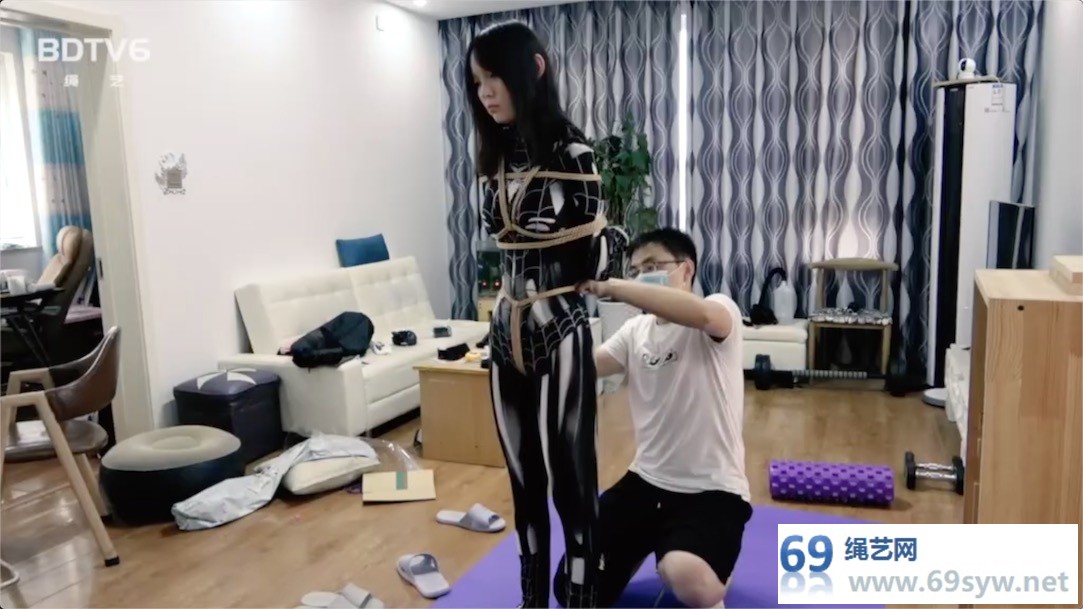 半岛束艺台_流星线下活动纪实：各种拘束道具的尝试/15分钟