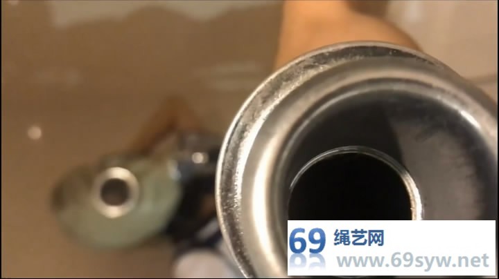 网盘 jori莉 学生装浴室 大字固定，kig面具+各种呼吸控制道具/26分钟