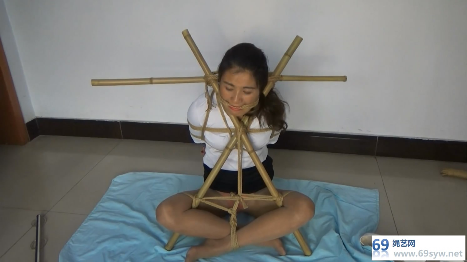  随心王丽 丽奴 日式竹竿缚/33分钟视频下载