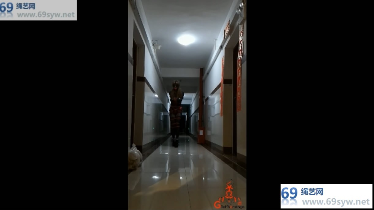 网盘 CD|伪娘 CD伪娘小诡的自缚41 热死人的皮衣外出/18分钟