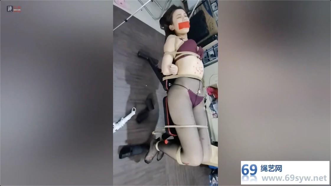 绳之韵_颜值担当来了！小妍内衣束缚，全身D蜡游戏 上/45分钟