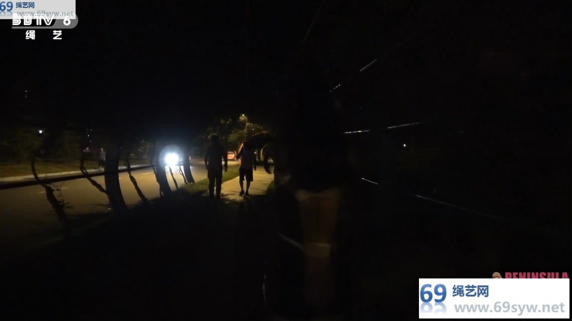 网盘 半岛束艺台_2019年度最佳捆绑夜行没有之一 桃子户外绳艺/28分钟