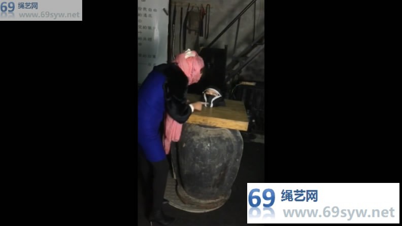 网盘  禅狱 人体家具/7分钟/5积分